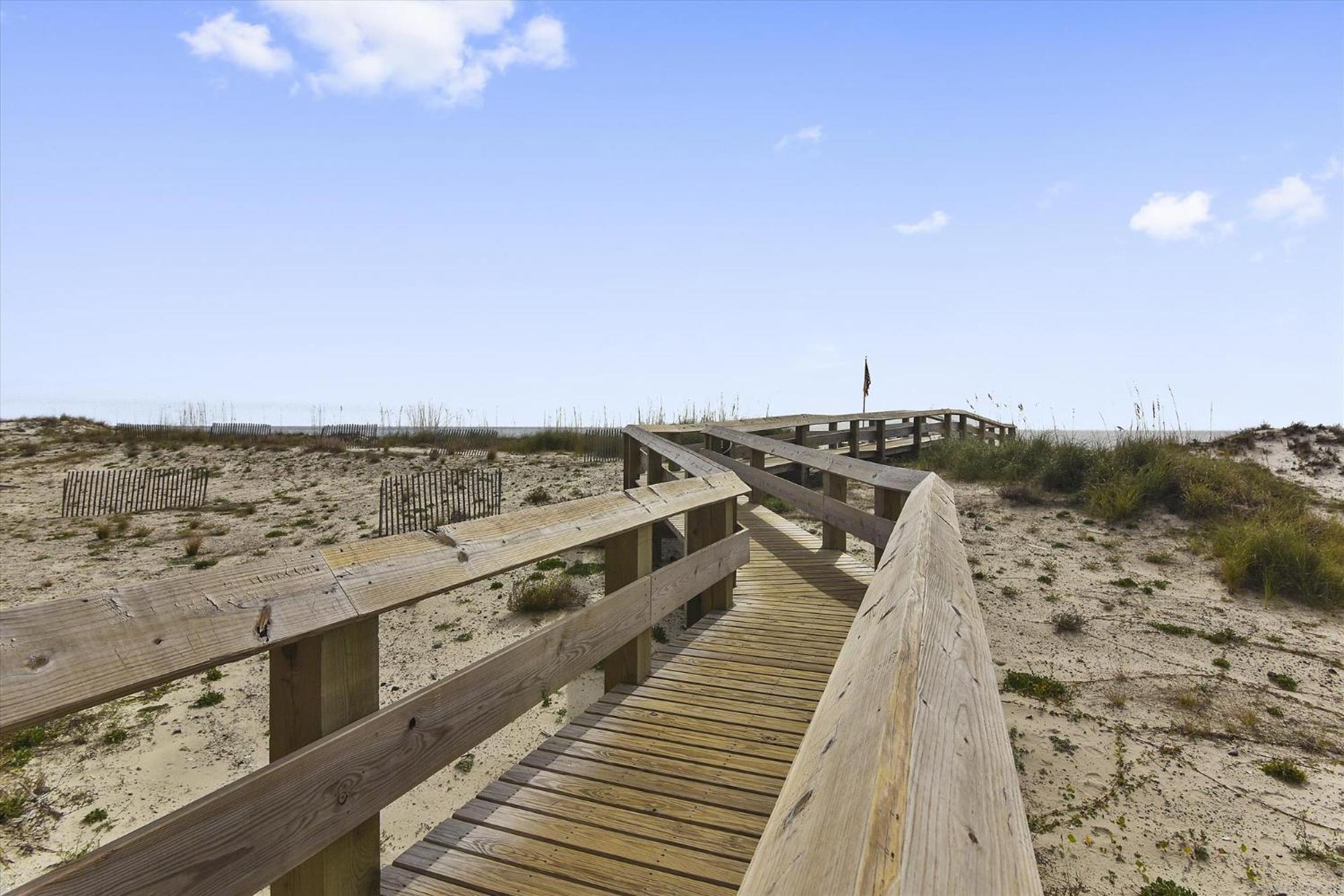 Phoenix Gulf Shores Unit 1702 部屋 写真