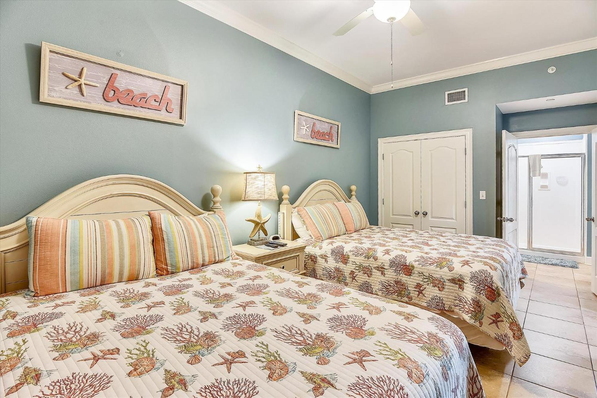 Phoenix Gulf Shores Unit 1702 部屋 写真